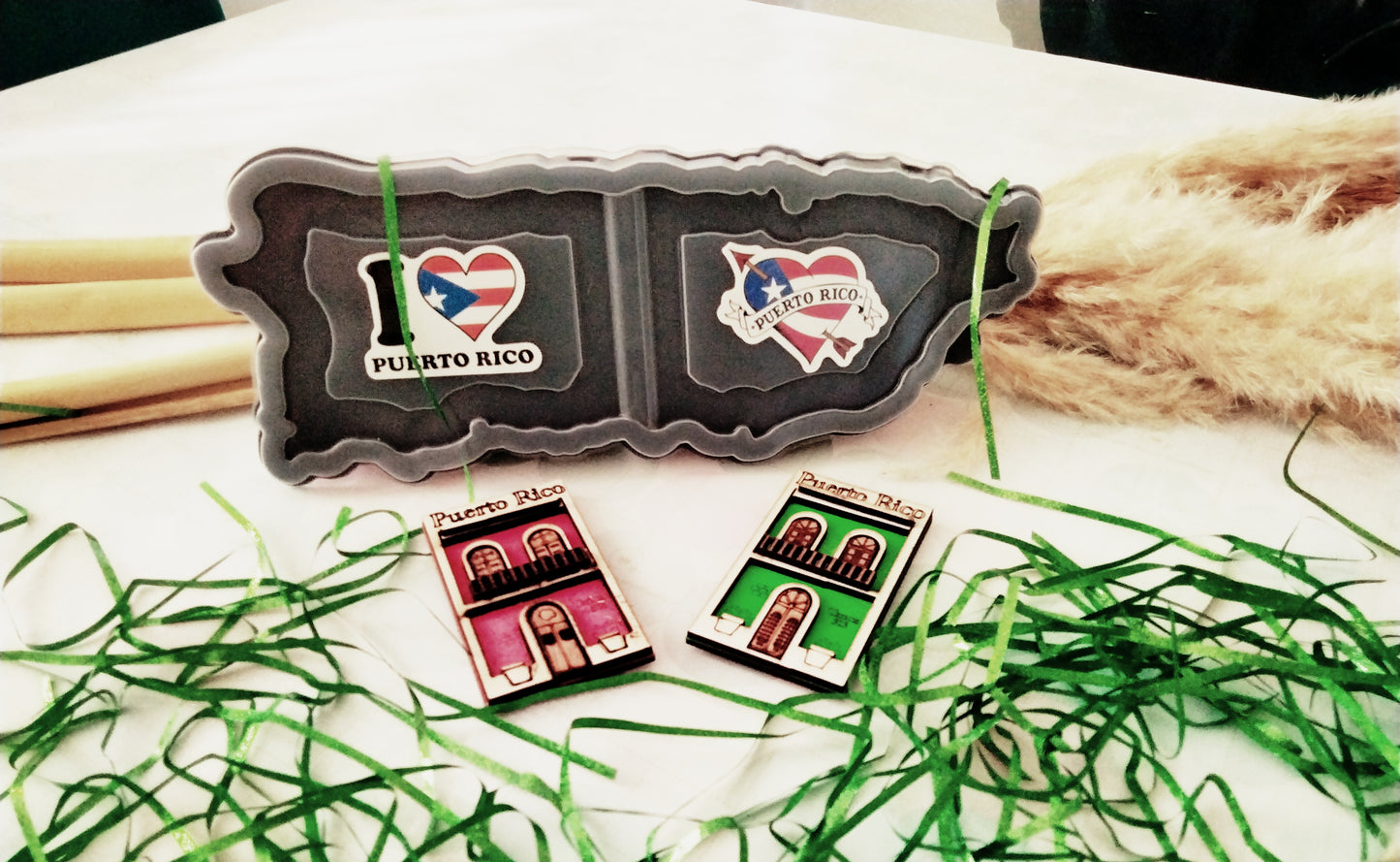 Bandeja de Mapa de Puerto Rico con Dulces Típicos con 2 magnéticos